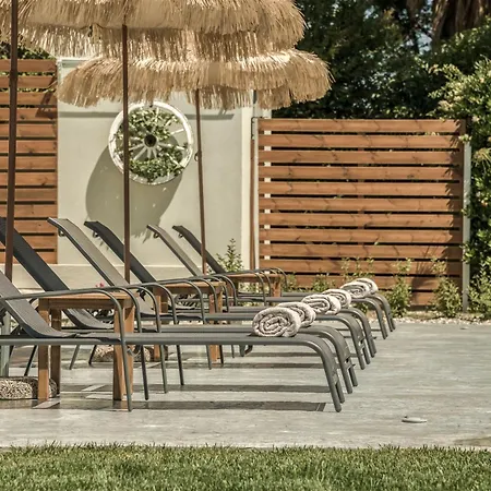 Granny's * Kalamákion