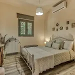 Granny's Holiday home *