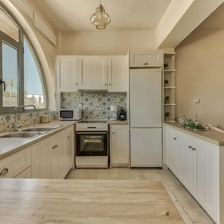 Granny's * Kalamákion